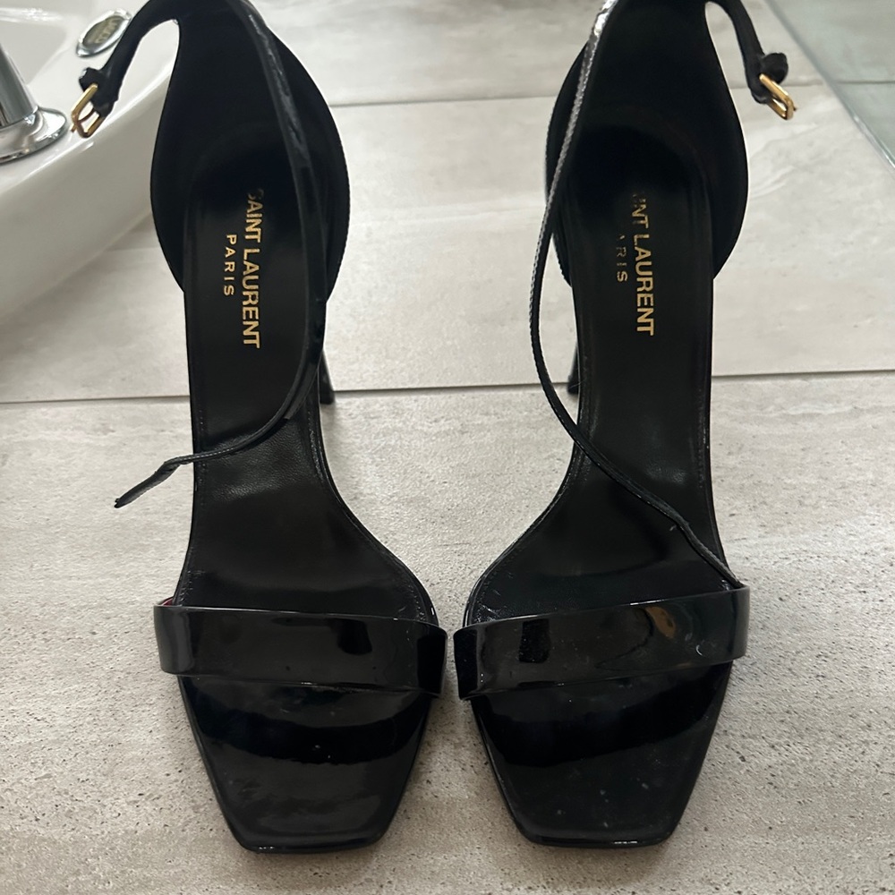 Saint Laurent heels